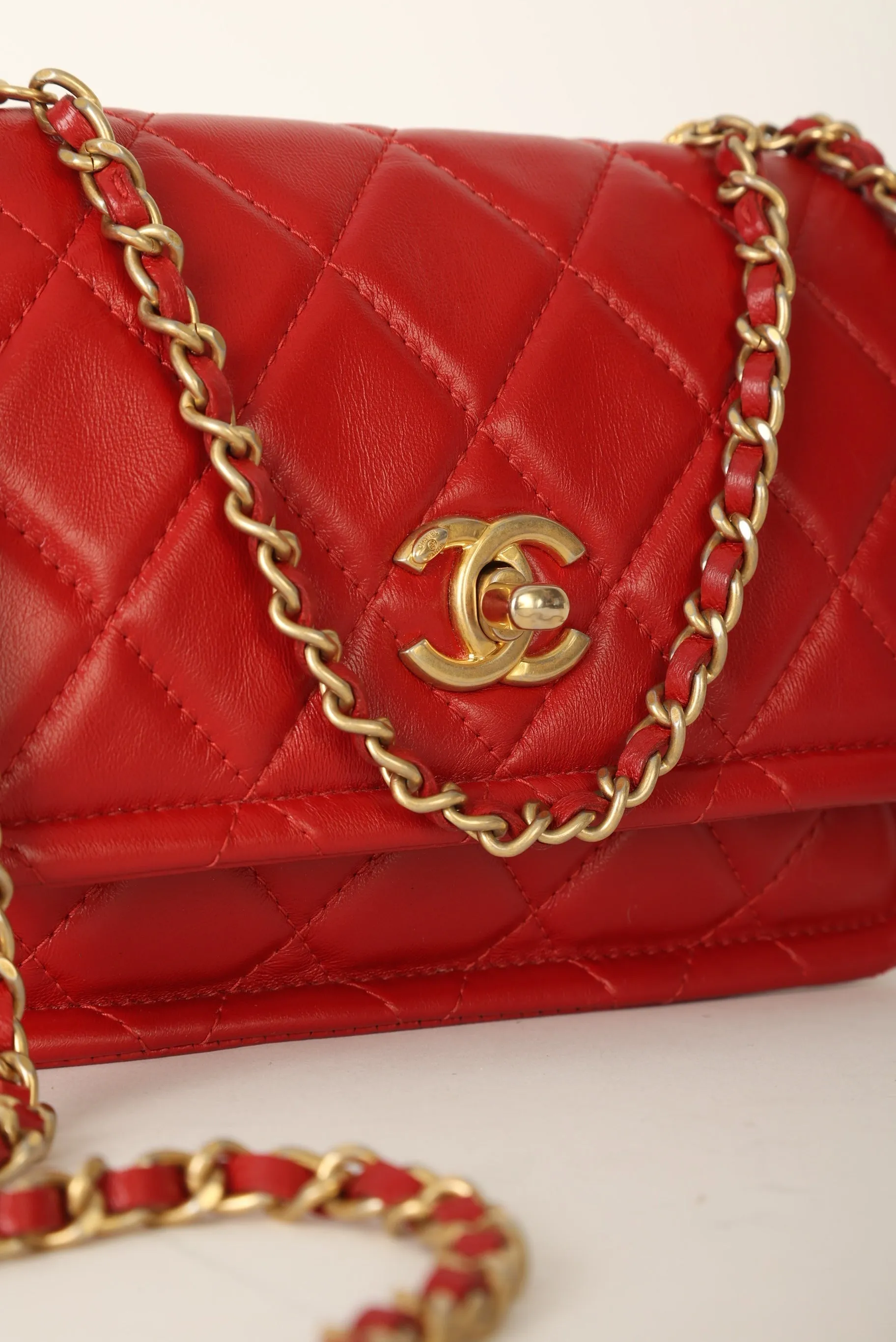 Chanel 2020 Calfskin Chain Flap