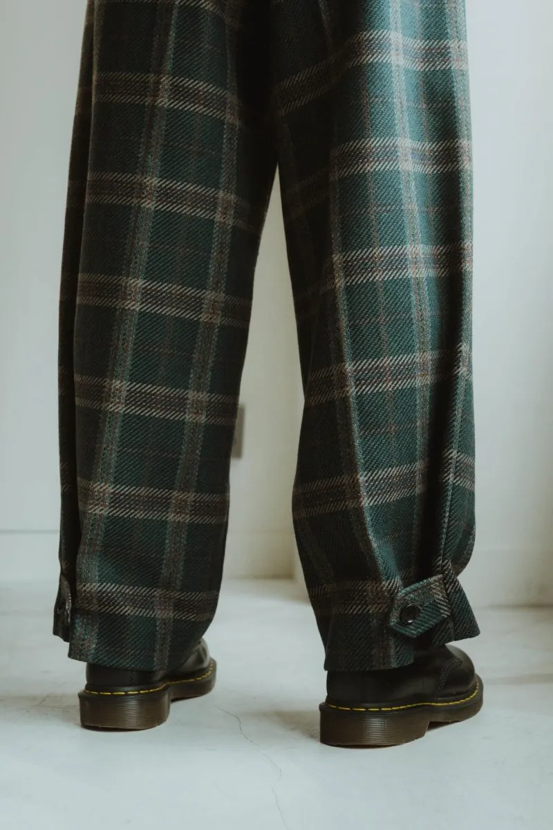 loose slacks pants/checkgreen