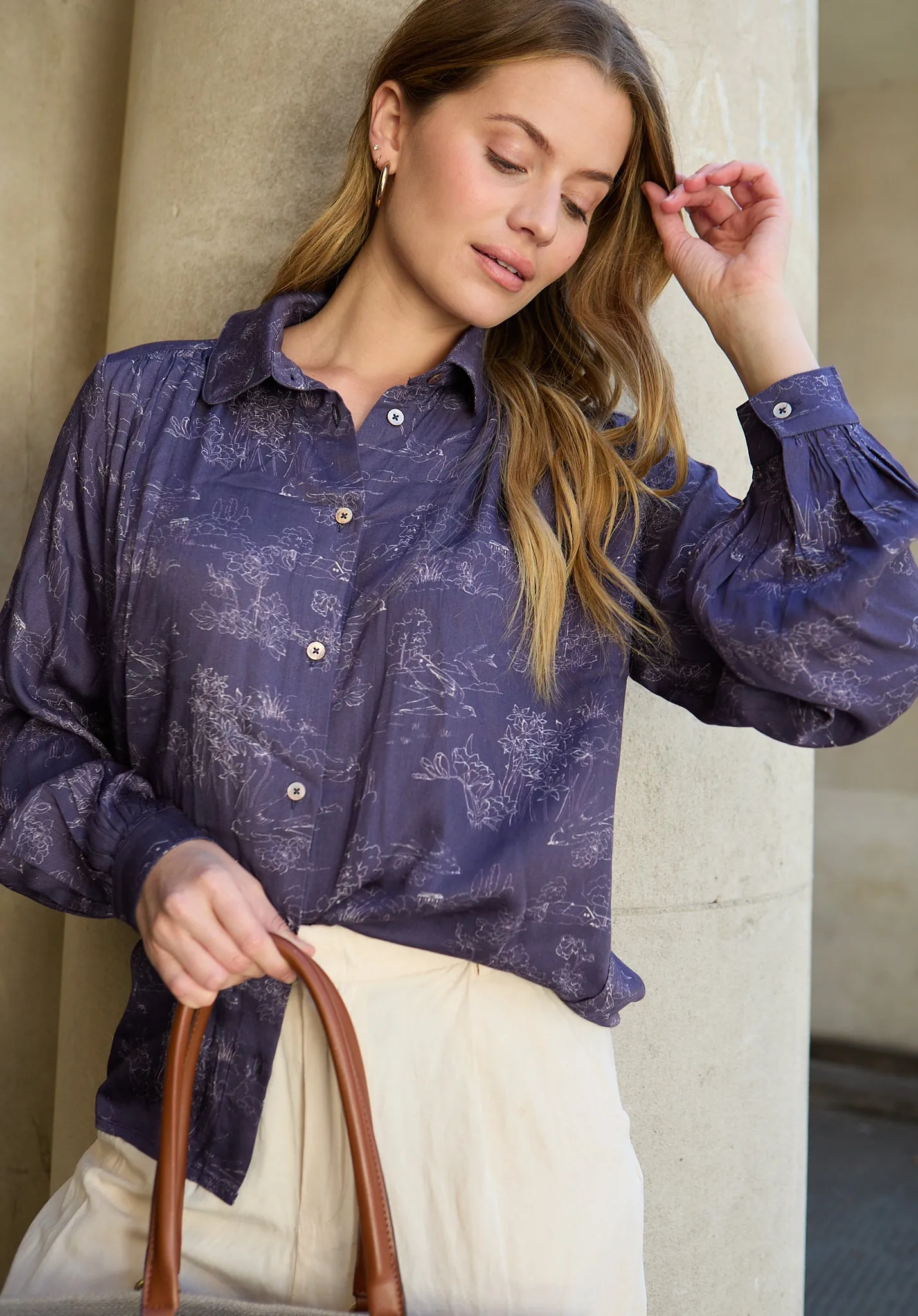 Marrianne Peter Pan Collar Josephine Print Shirt In Navy