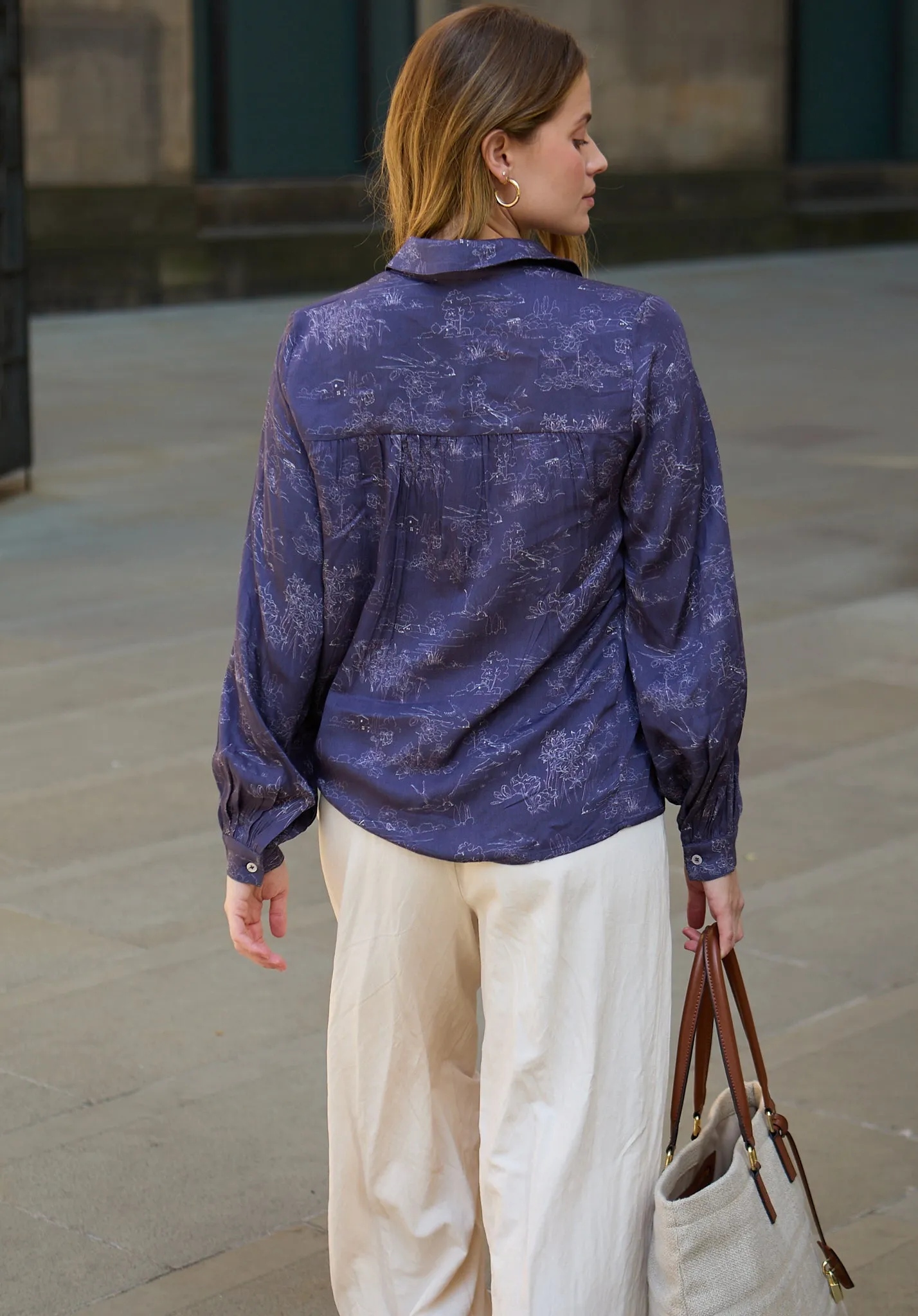 Marrianne Peter Pan Collar Josephine Print Shirt In Navy