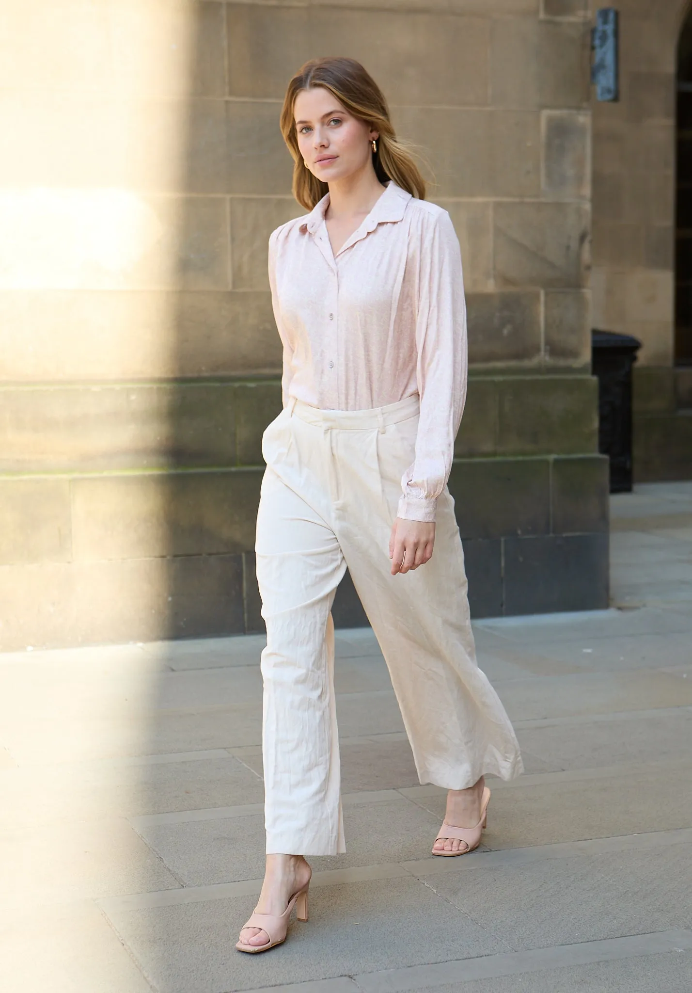 Marrianne Peter Pan Collar Tonal Foulard Floral Print Shirt In Pink